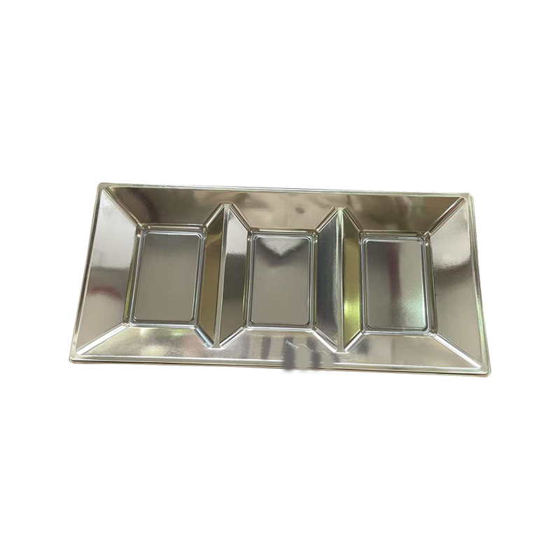Tavă de gustări din plastic argintiu cu 3 grile