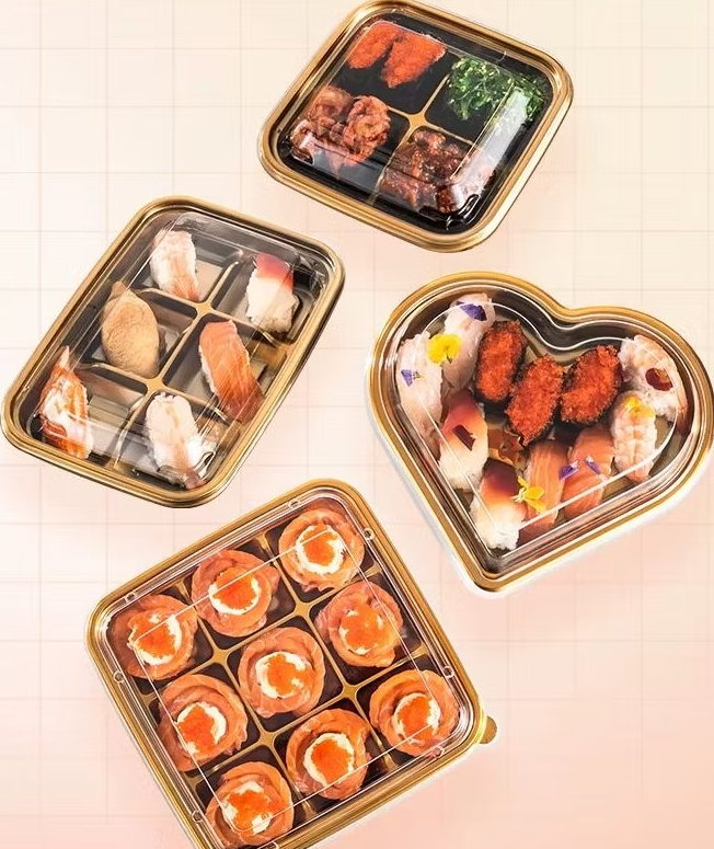 Ce caracteristici de design ale cutiei de ambalare blister PET Nine Grid ajută la prevenirea deplasării sau ciocnirii articolelor în interiorul compartimentelor?